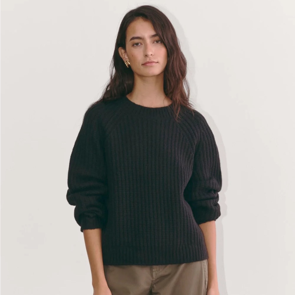 EVERLANE - THE FISHERMAN CREW - Chunky Knit Sweater in Cloud Black S